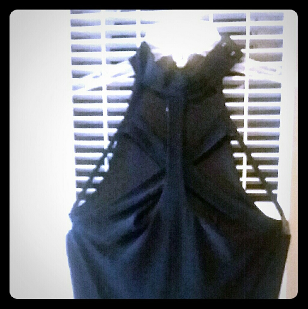 Criss cross front shakra